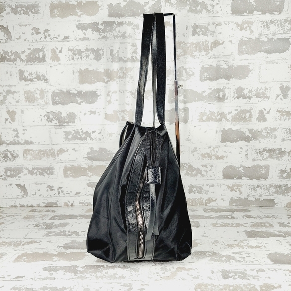 Botkier Vinyl Tote Black  Carryall Zip Top Big Travel Shoulder Bag 0771 - Picture 5 of 16